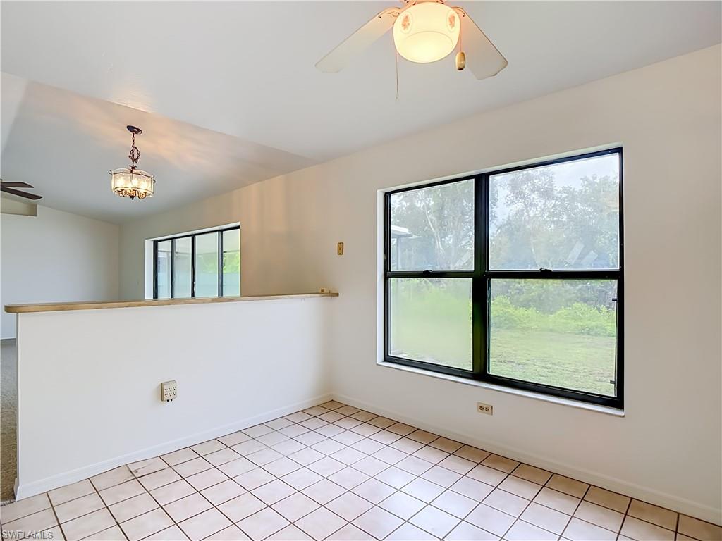 SAN CARLOS PARK - Residential