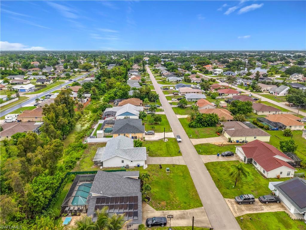 SAN CARLOS PARK - Residential