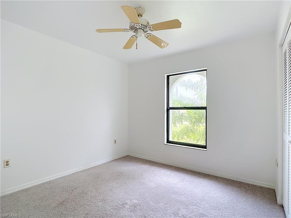 SAN CARLOS PARK - Residential