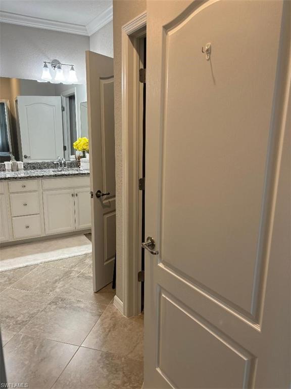 ARTESIA - Residential Lease