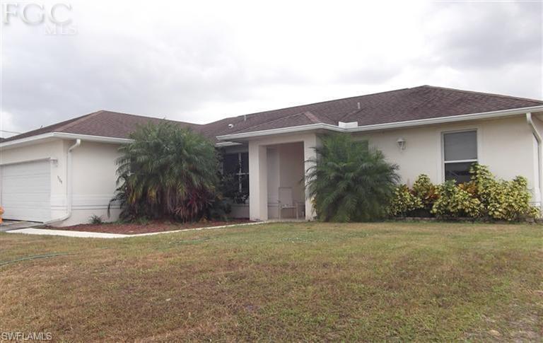 This is a Short Sale subject to existing lender's approval which could result in delays. Nice flowing floor plan to this 3 bedroom 2 bathroom home. Split bedrooms, large Master Suite with walk in shower. Extended Screened Lanai. Living/Dining Room and open plan Kitchen.