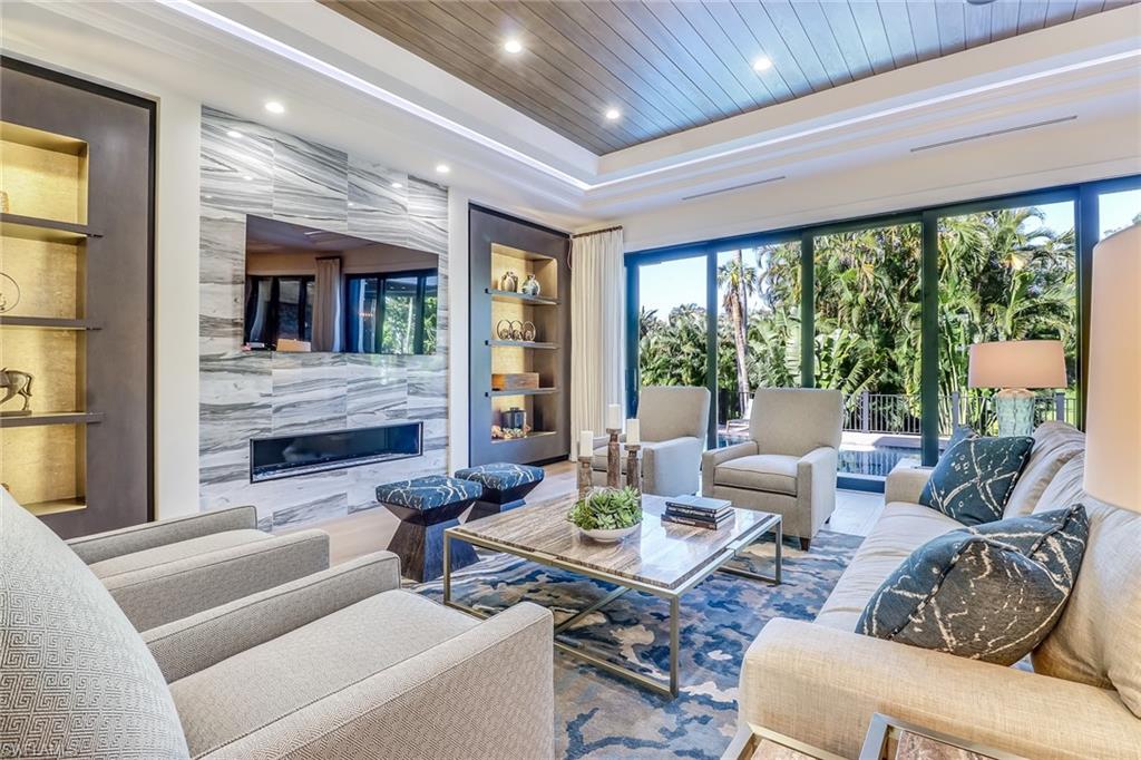 OLDE NAPLES - Residential