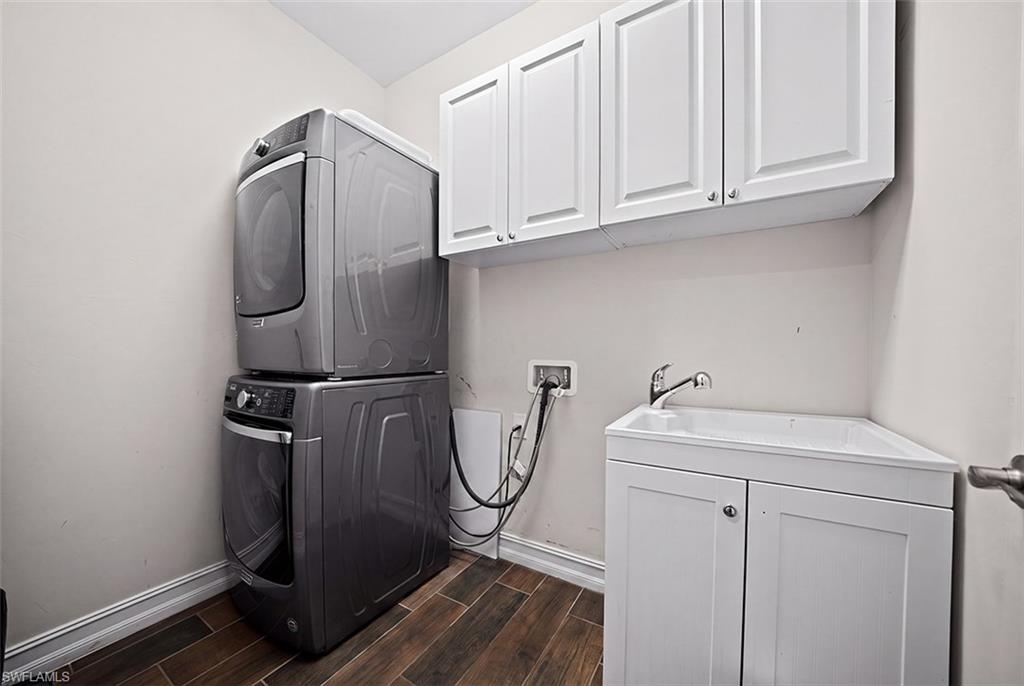 TUSCANY POINTE - Residential