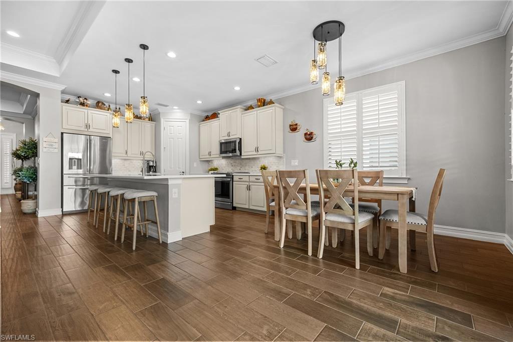 TUSCANY POINTE - Residential