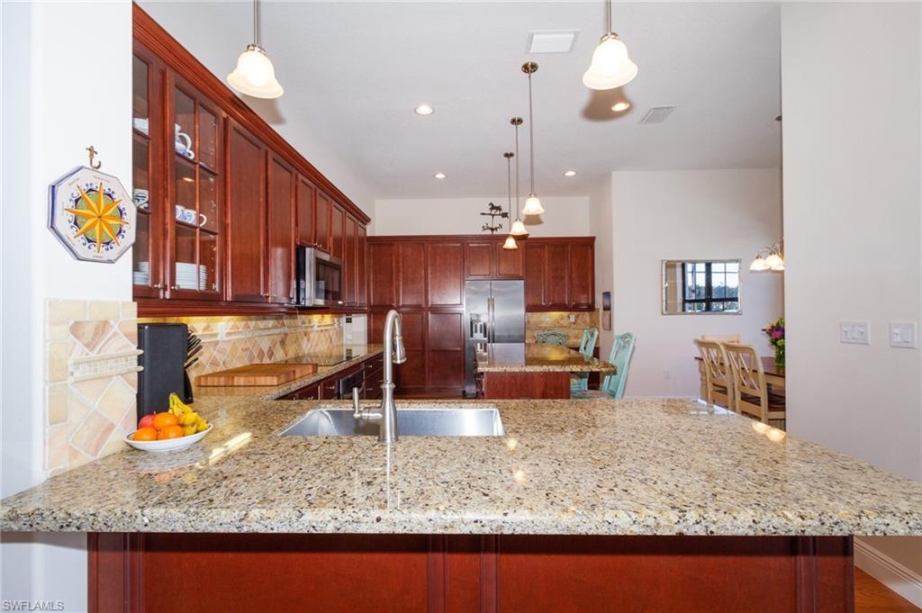 MAPLE RIDGE - Residential