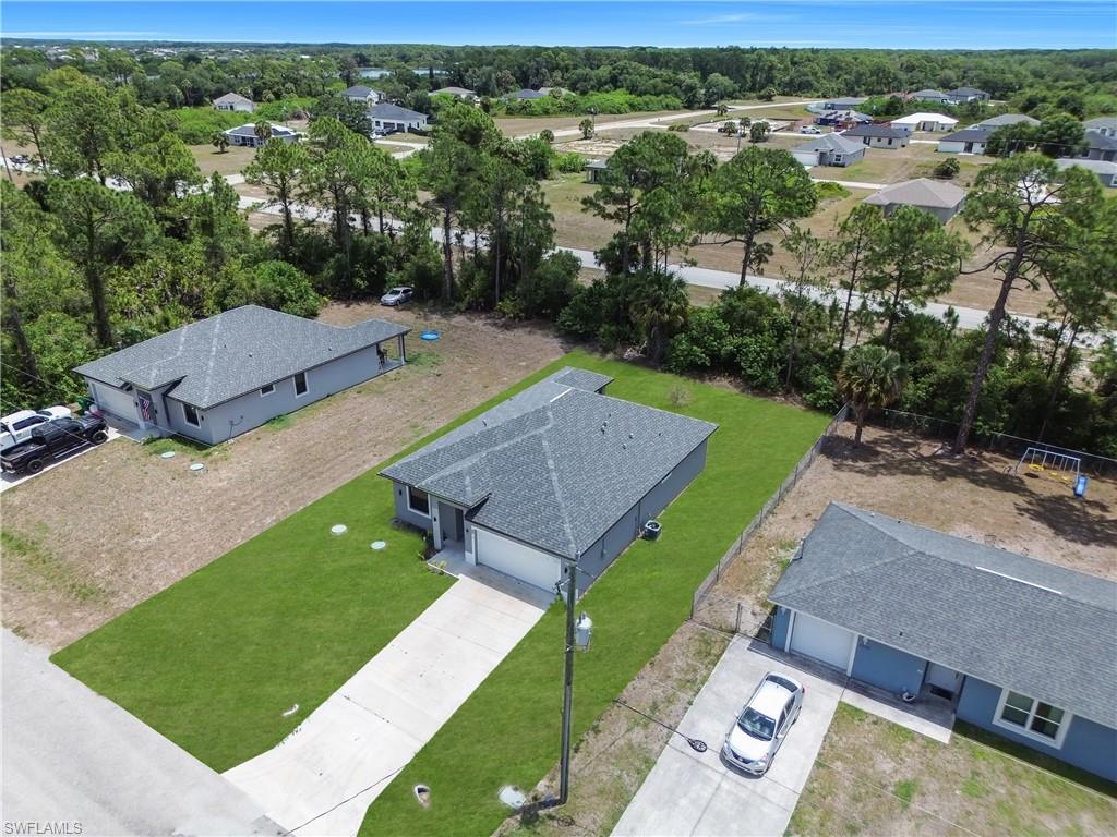 LABELLE - Residential Lease