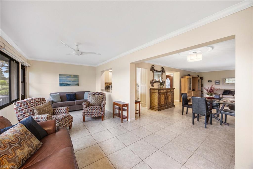 LAKEWOOD VILLAS - Residential