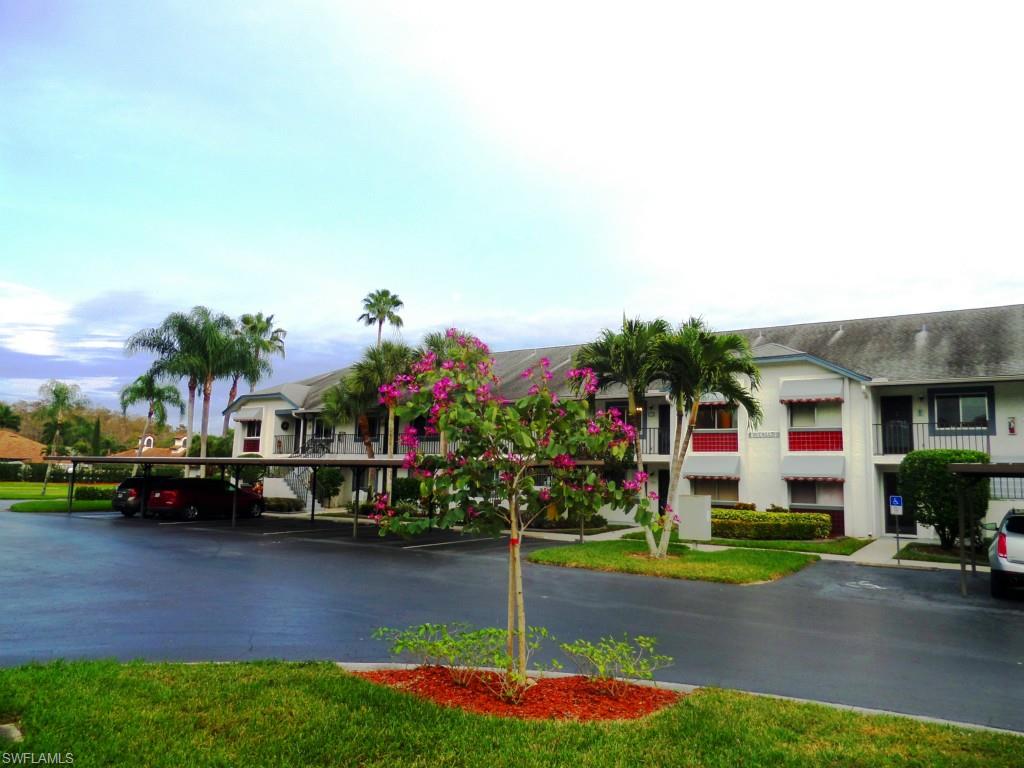 COUNTRY CLUB VILLAGE - Residential