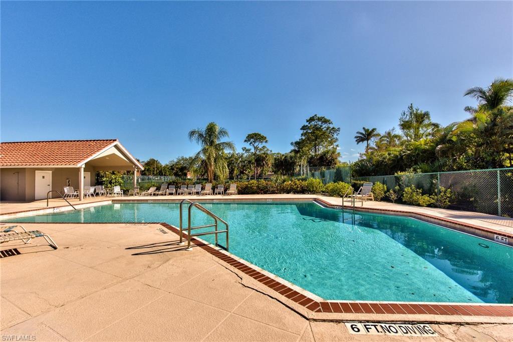 COURTYARDS - Residential Lease