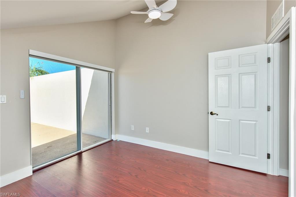 COURTYARDS - Residential Lease
