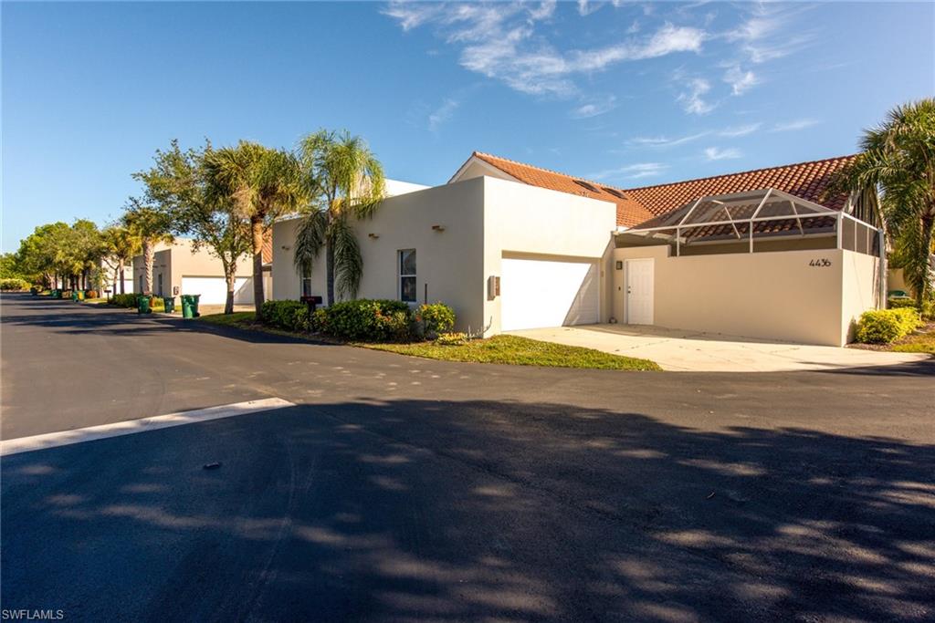 COURTYARDS - Residential Lease