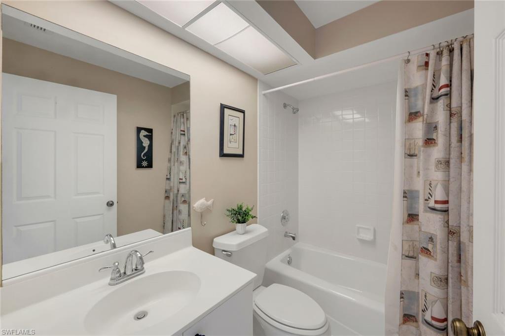 SAWGRASS POINT - Residential