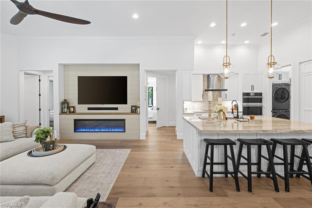 MONTEREY - Residential