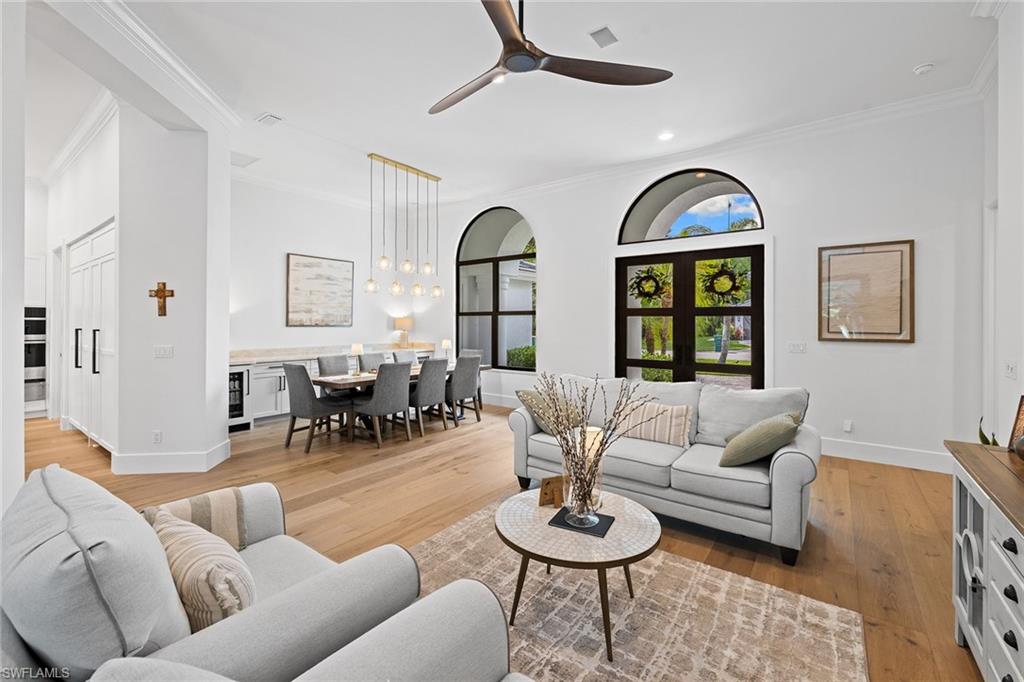 MONTEREY - Residential