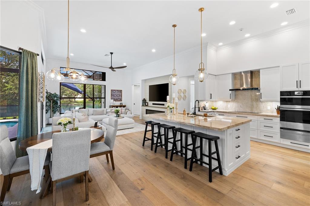 MONTEREY - Residential