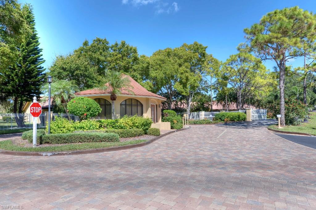 PINEBROOK WOODS - Residential