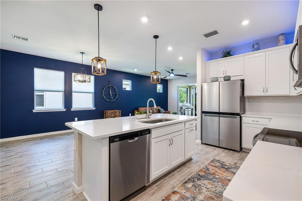 BONAVIE COVE - Residential