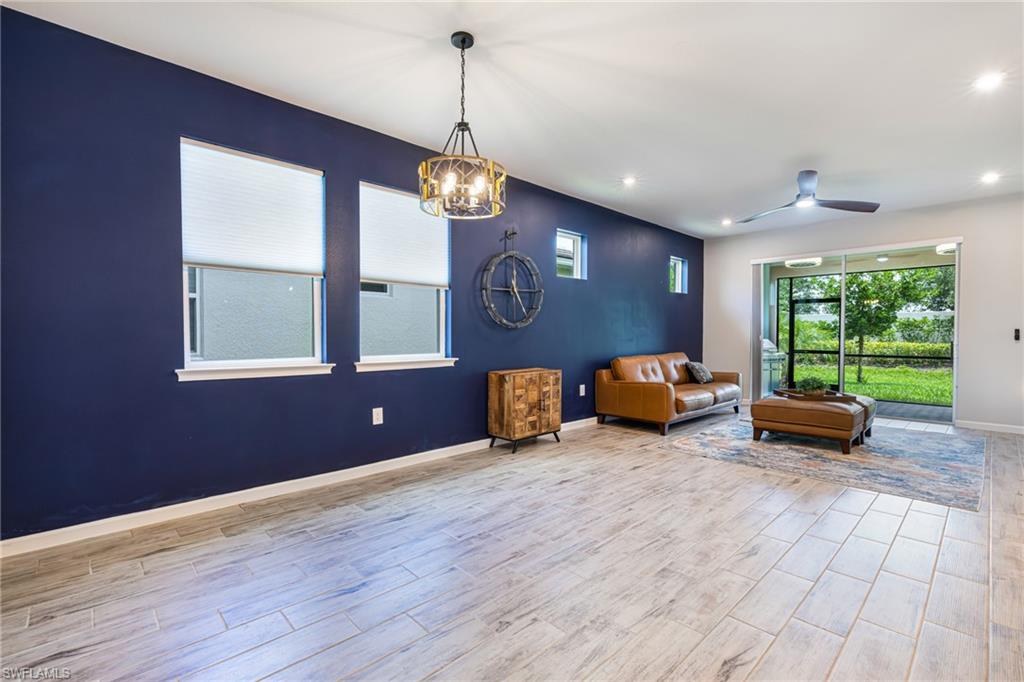 BONAVIE COVE - Residential