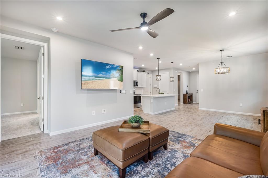BONAVIE COVE - Residential