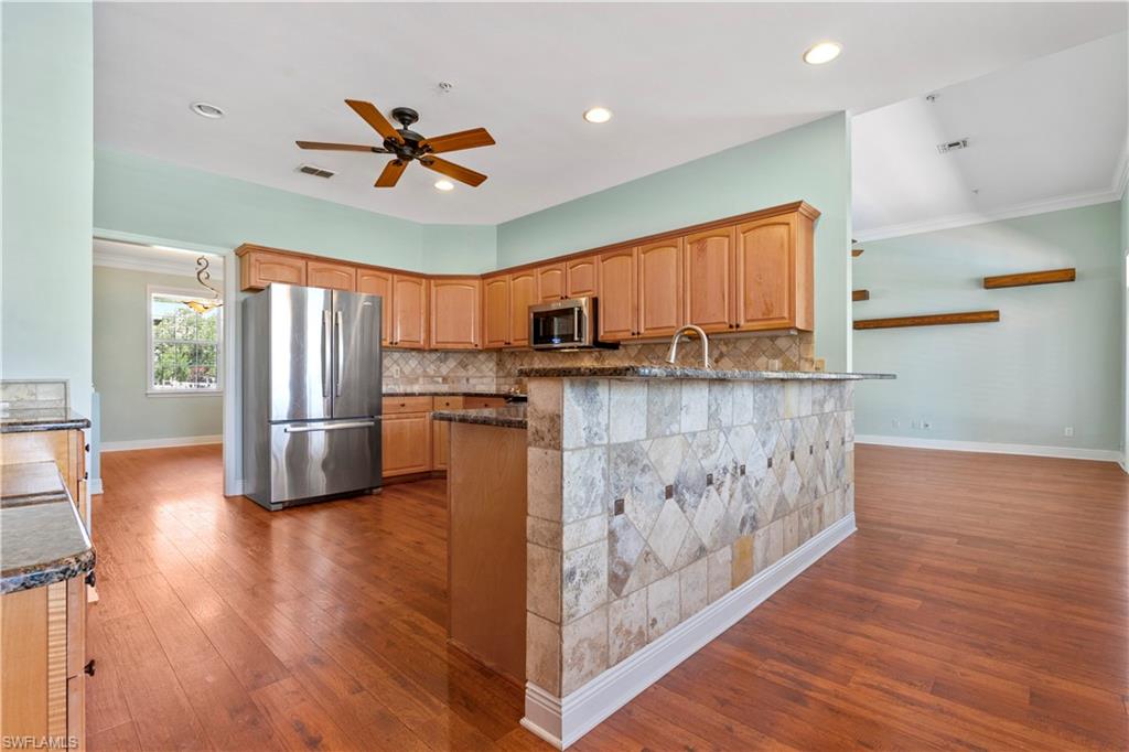 RIVERWIND COVE - Residential