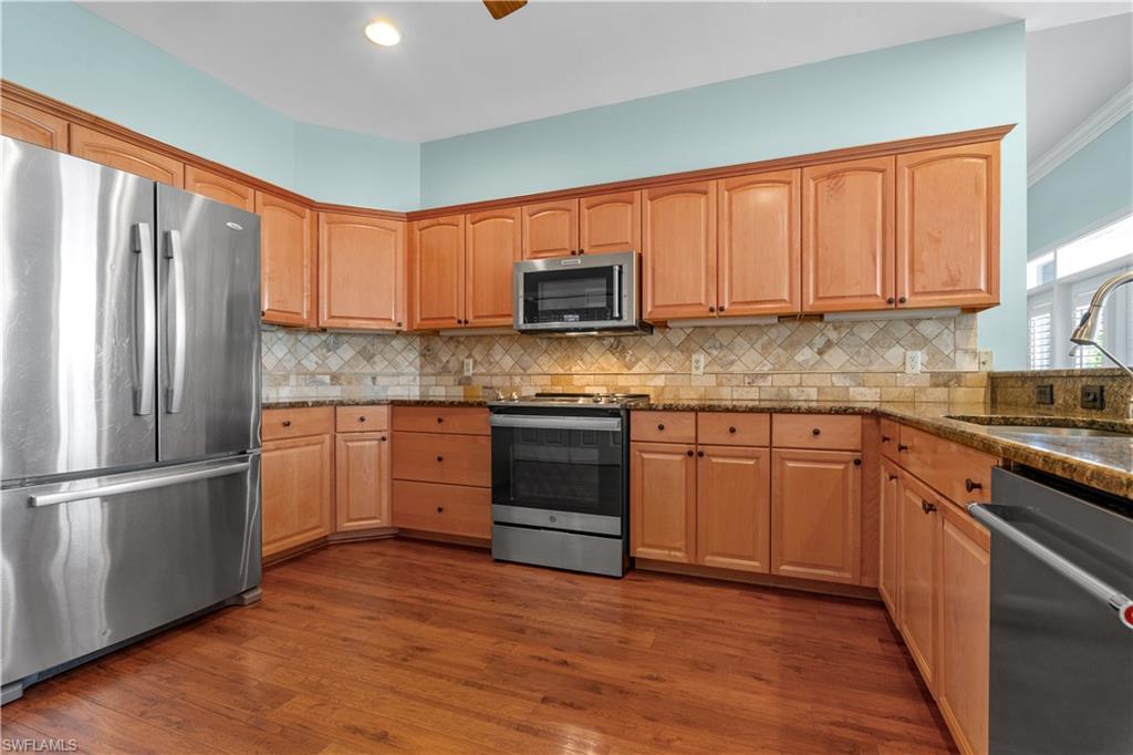 RIVERWIND COVE - Residential