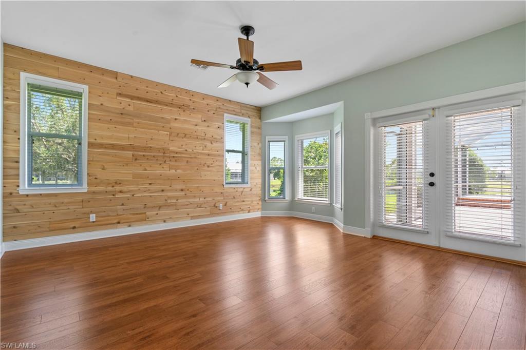 RIVERWIND COVE - Residential