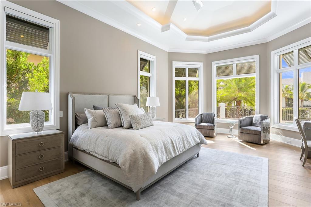 OLDE NAPLES - Residential