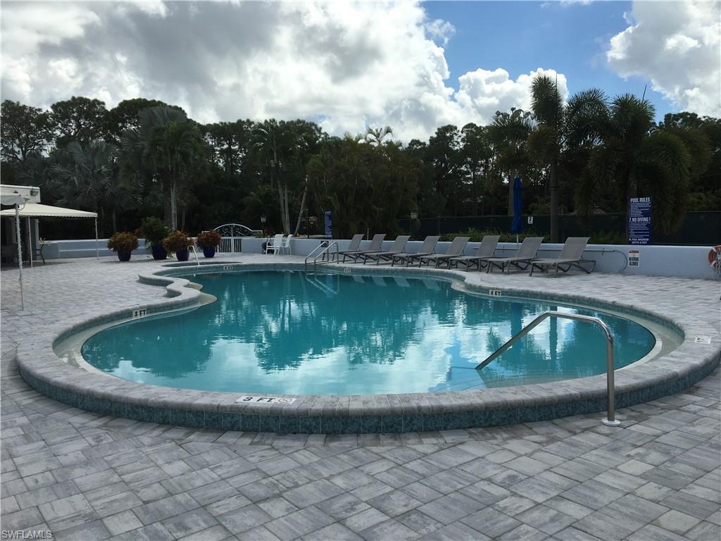 WORLD TENNIS CENTER III - Residential