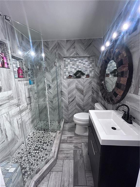 FORT MYERS SHORES - Residential