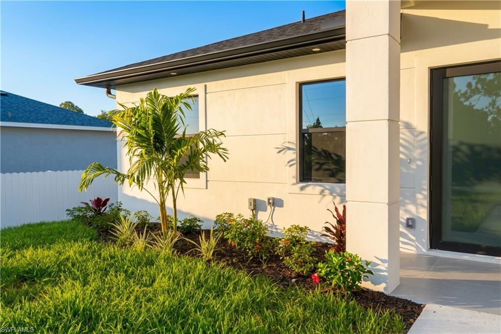 LEHIGH ACRES - Residential