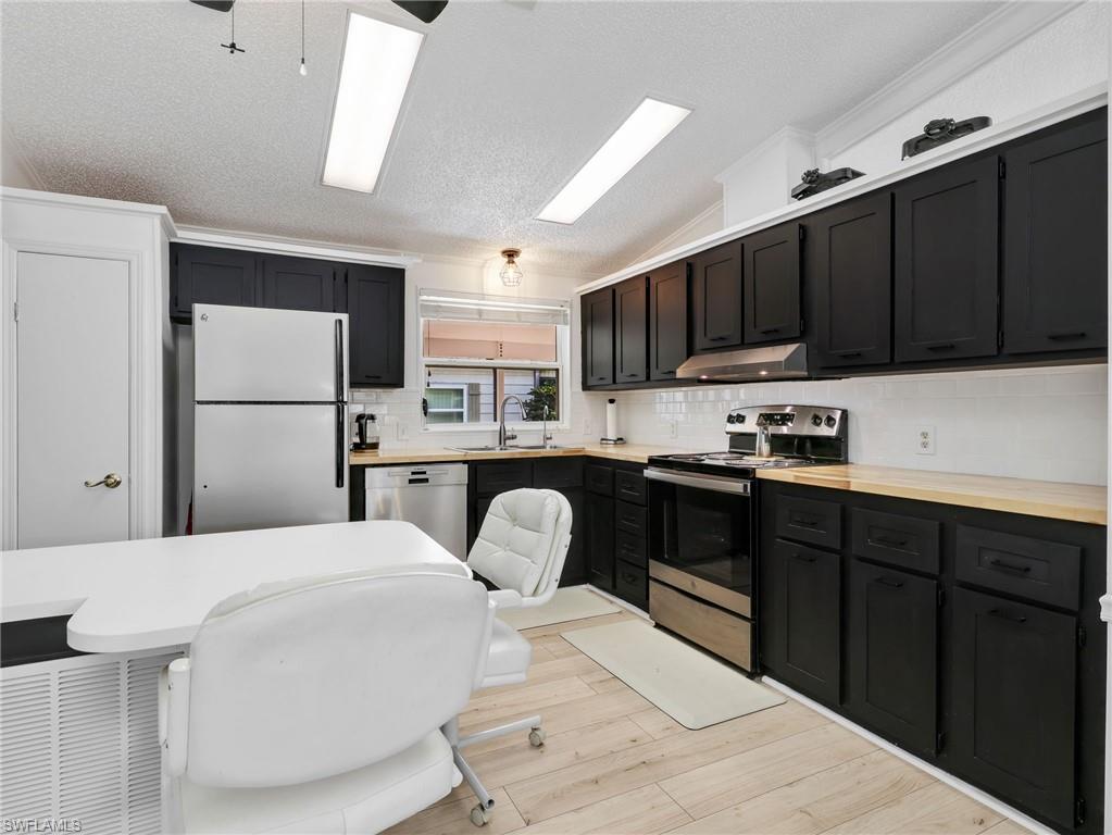 WINDJAMMER VILLAGE OF NAPLES - Residential