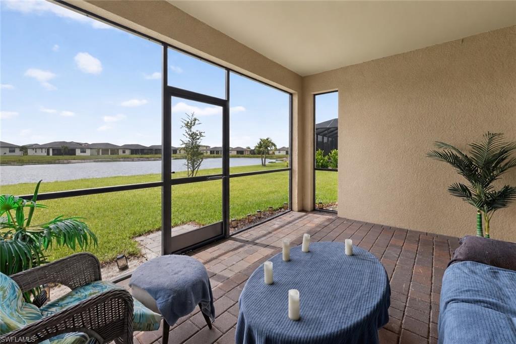 PORTICO - Residential