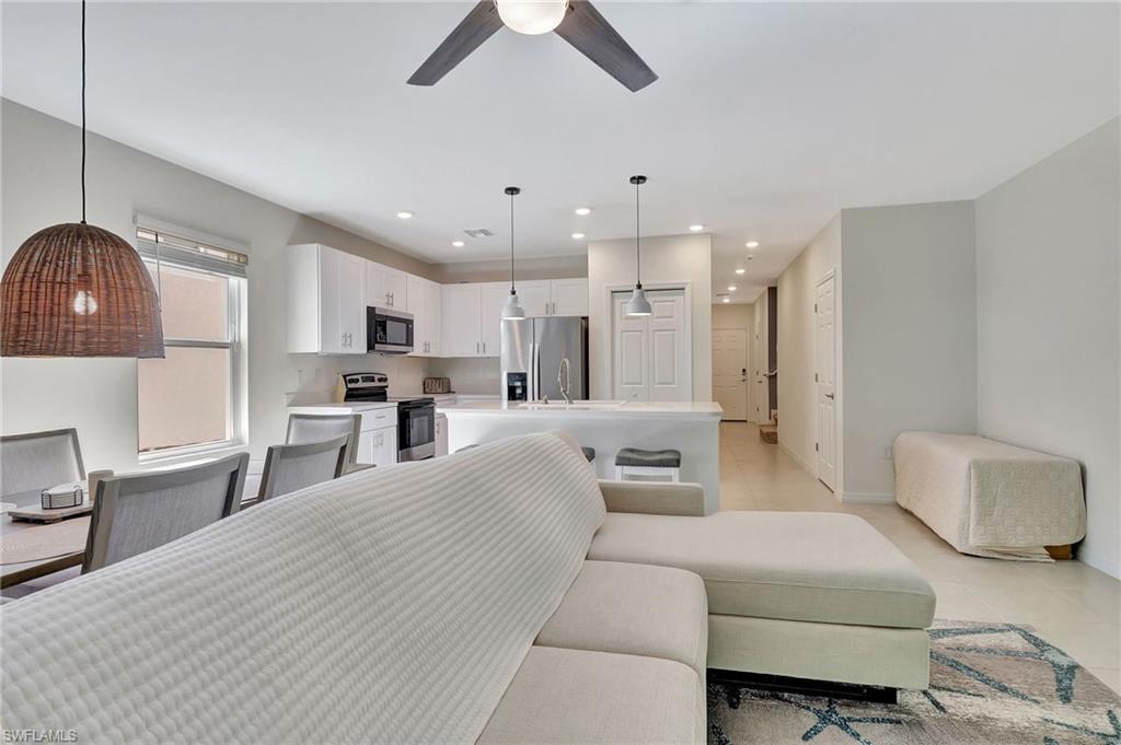 MEADOWOOD - Residential