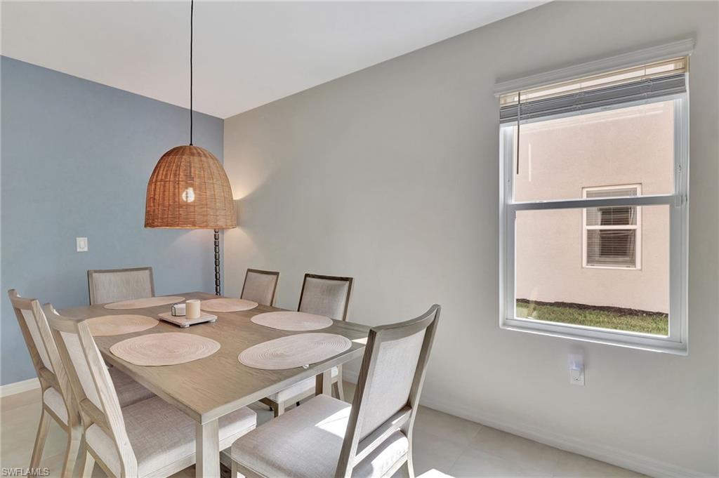 MEADOWOOD - Residential
