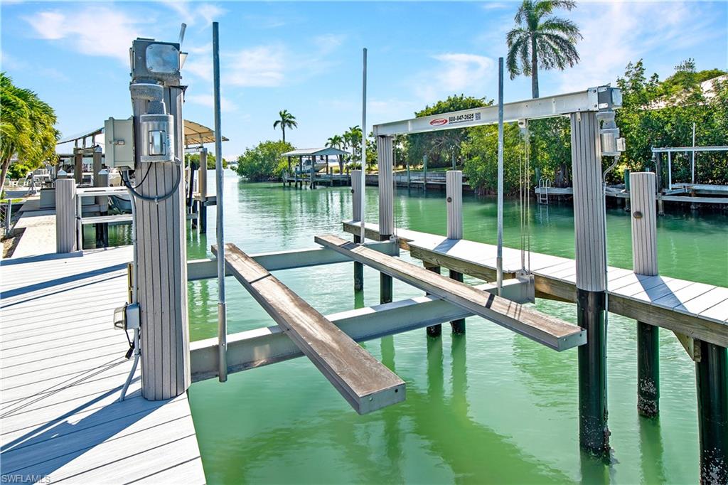 ISLES OF CAPRI - Residential Income