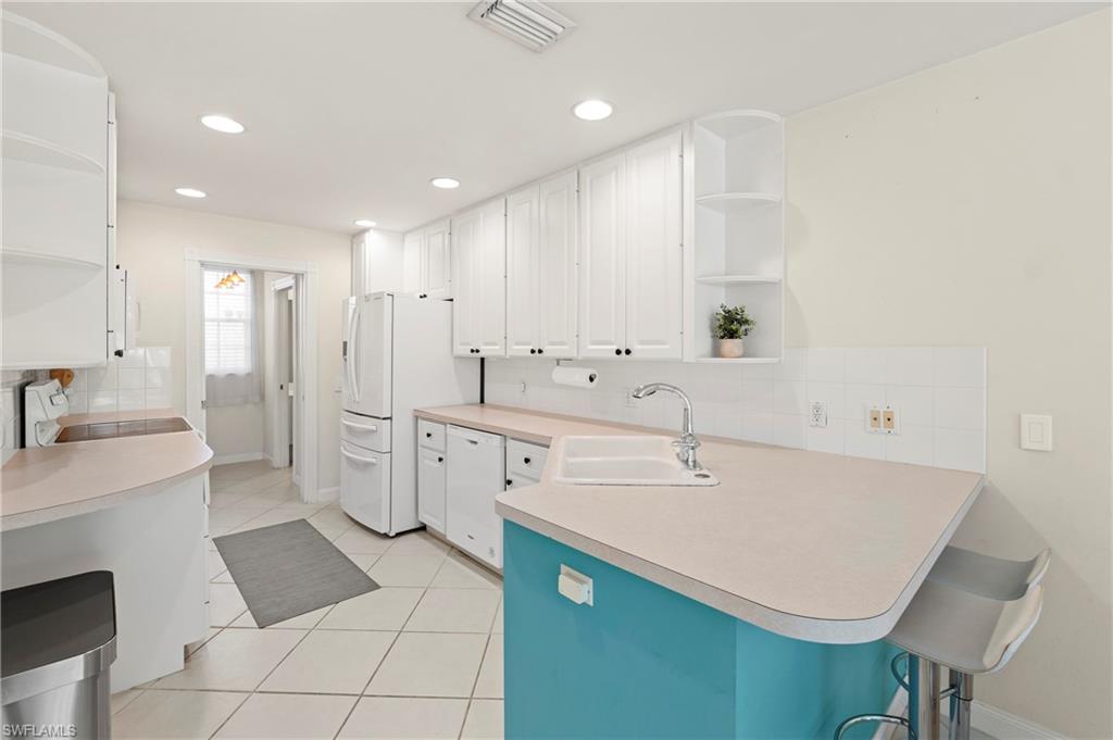 THE COVE - Residential