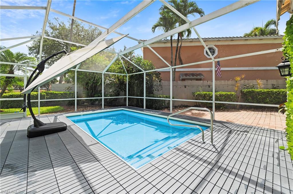 THE COVE - Residential