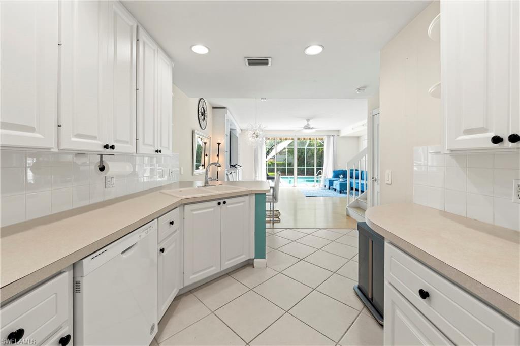 THE COVE - Residential
