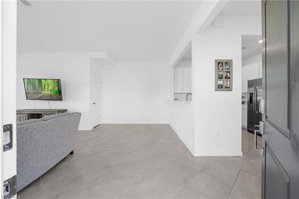 TUCKERS COVE - Residential