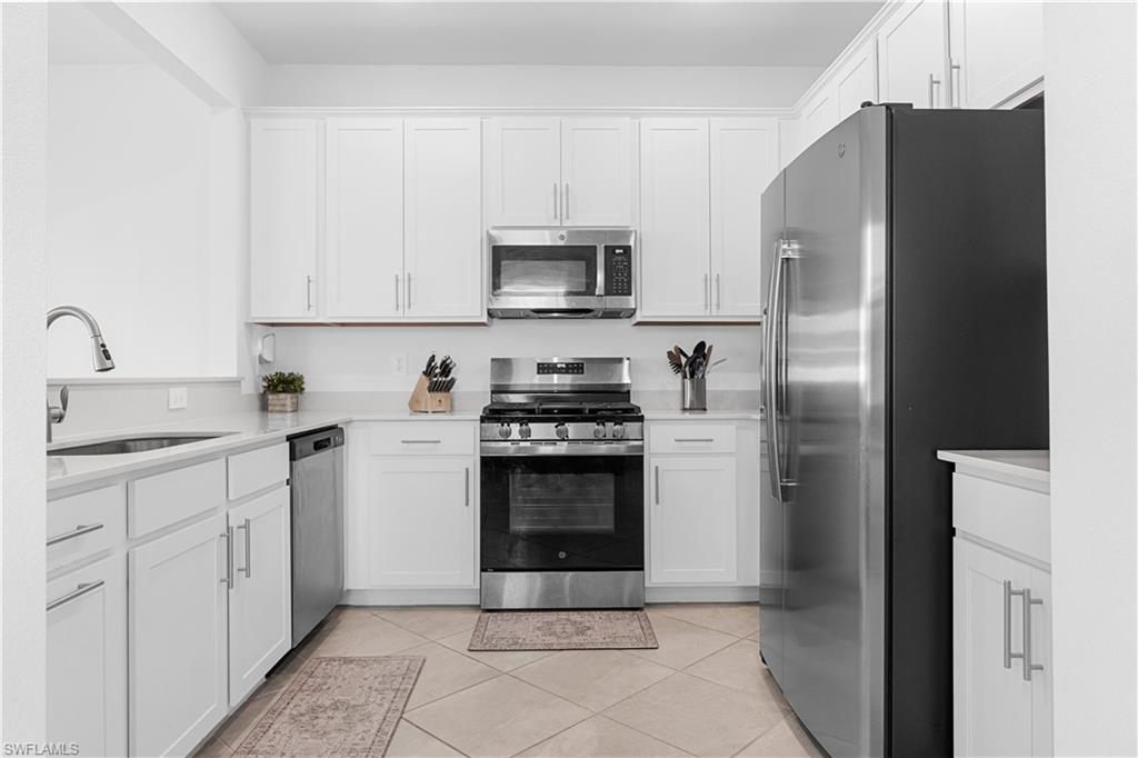 TUCKERS COVE - Residential