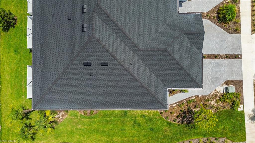 TUCKERS COVE - Residential