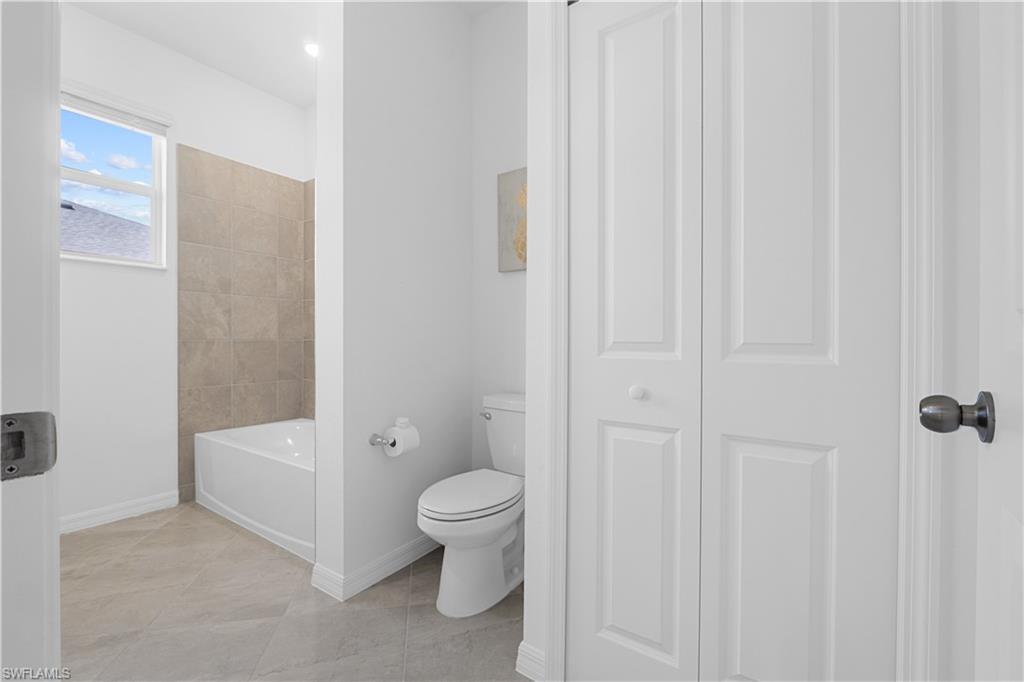 TUCKERS COVE - Residential