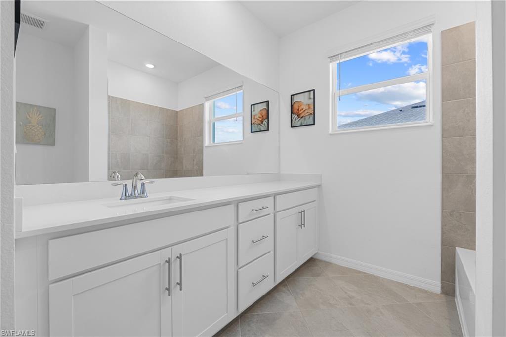 TUCKERS COVE - Residential