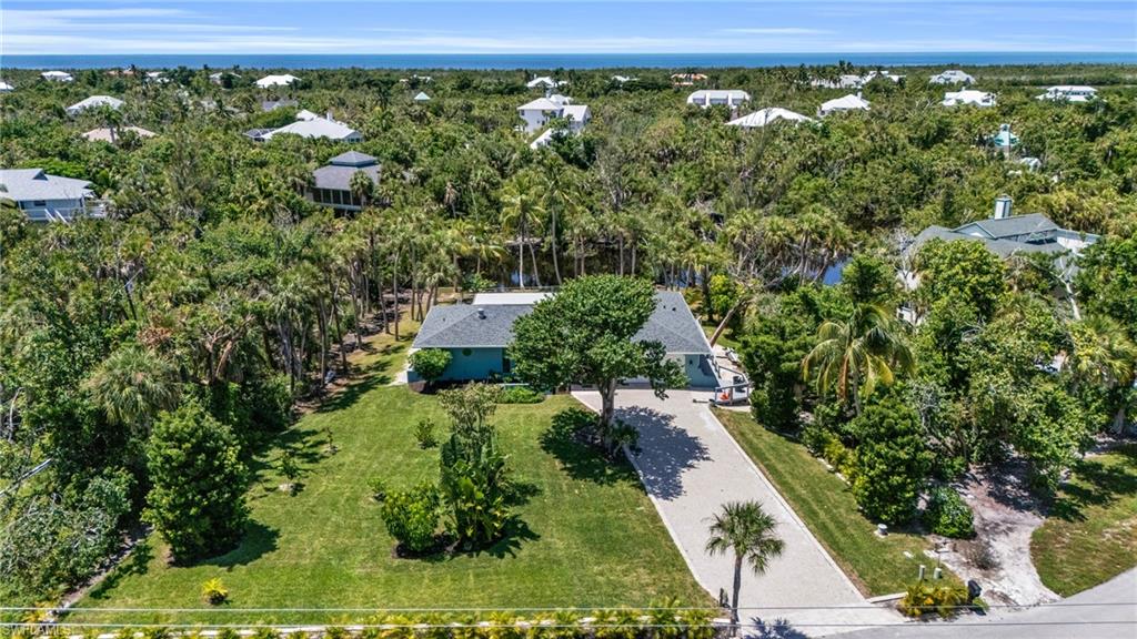 SANIBEL BAYOUS - Residential