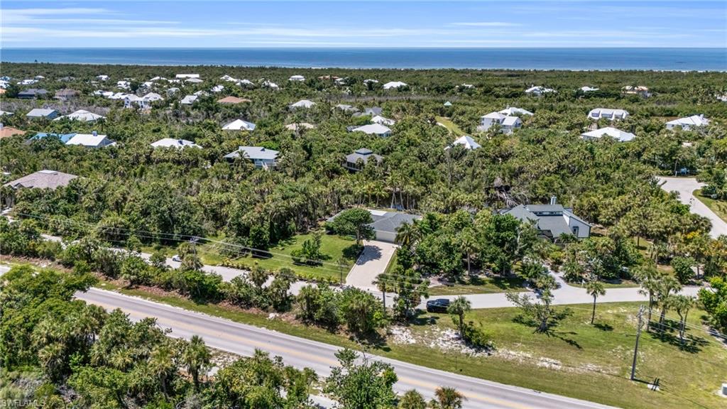 SANIBEL BAYOUS - Residential