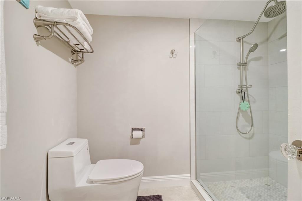 SAVOY - Residential Lease