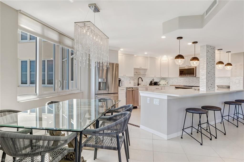 SAVOY - Residential Lease