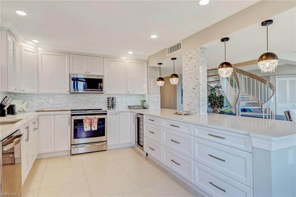 SAVOY - Residential Lease