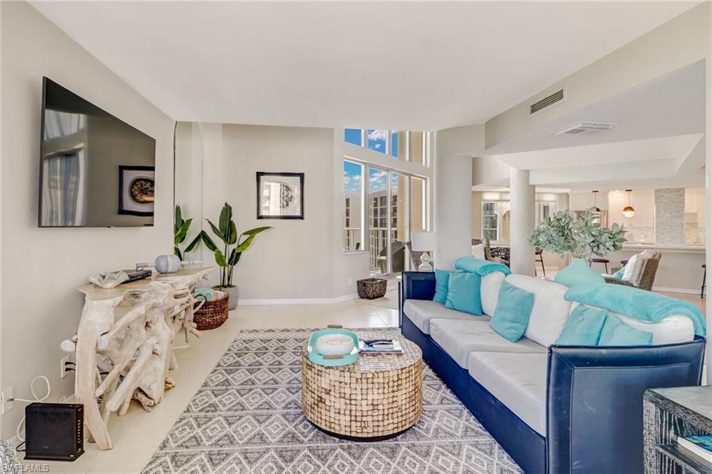 SAVOY - Residential Lease