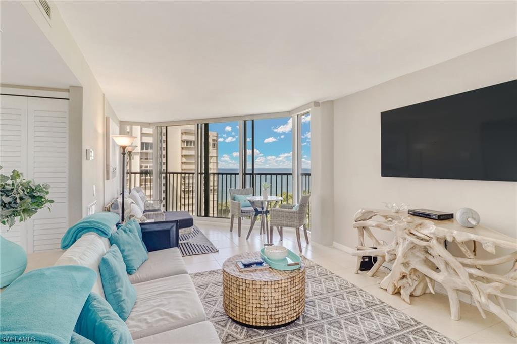 SAVOY - Residential Lease